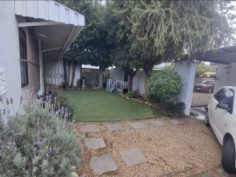 4 Bedroom Property for Sale in Pinelands Western Cape